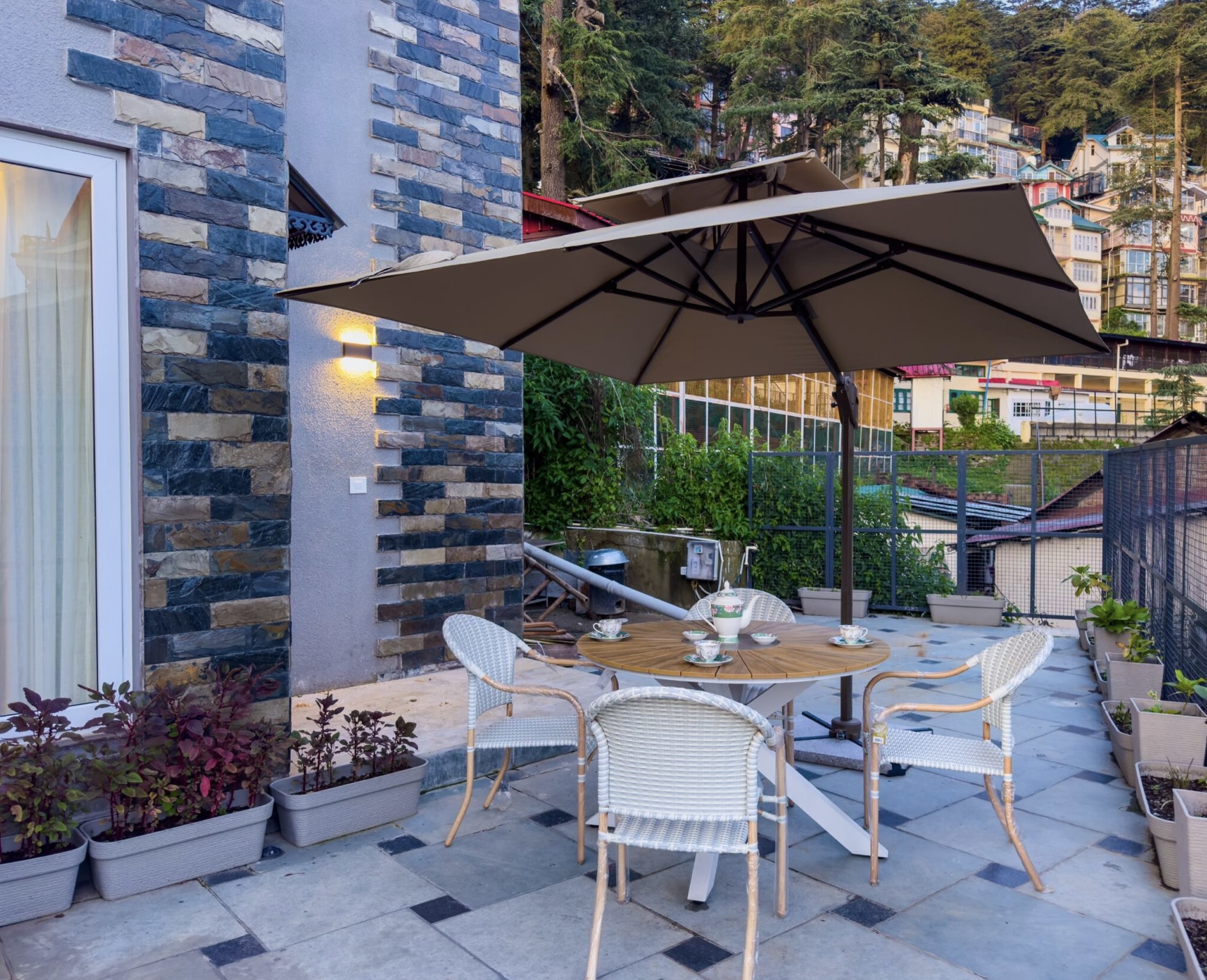 Flamingo Floor (With Living Room & Outdoor Seating) Outside Area
